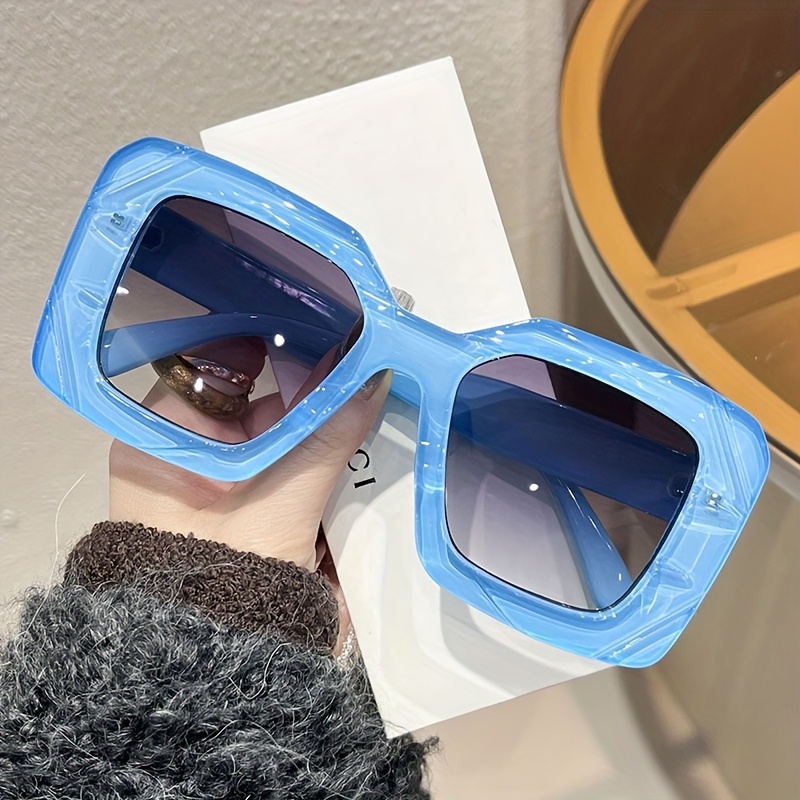 Nouvelles lunettes de mode carrées pour femmes-cadre PC bleu avec charnières en métal noir, lunettes décoratives et fonctionnelles pour tenue décontractée