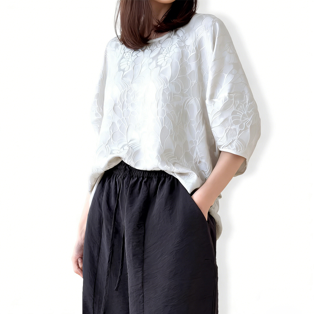 T-shirt décontracté d'été pour femme en 35% soie de mûrier naturelle, texture feuille, crêpe GuanLe entrelacé, col rond, manches lanternes