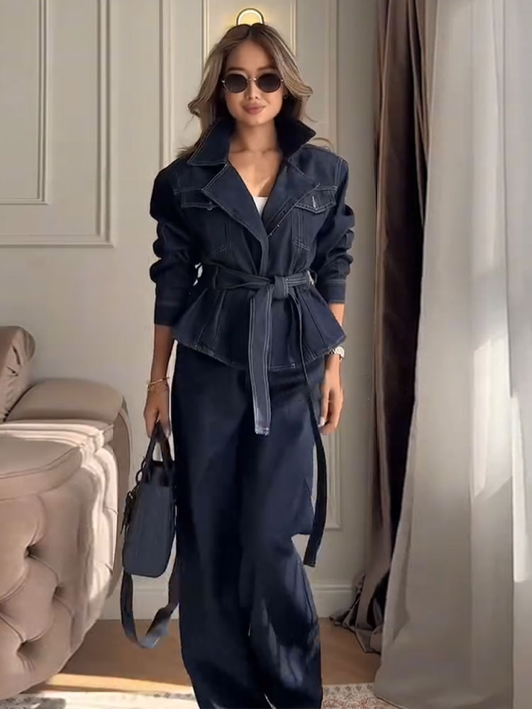 Ensemble élégant de veste en jean à ceinture et pantalon pour femme, veste à col à revers et manches longues avec poches, pantalon à jambes larges, costumes de travail pour femme automne 2026.