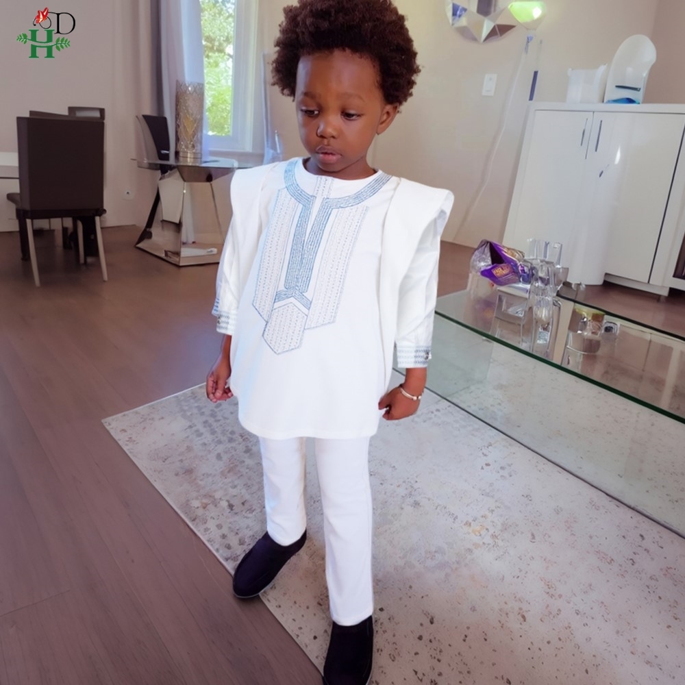 2025 nouveaux vêtements traditionnels africains pour enfants garçon blanc bleu 3 pièces ensemble à manches longues hauts broderie Dashiki Robe chemise pantalon enfant