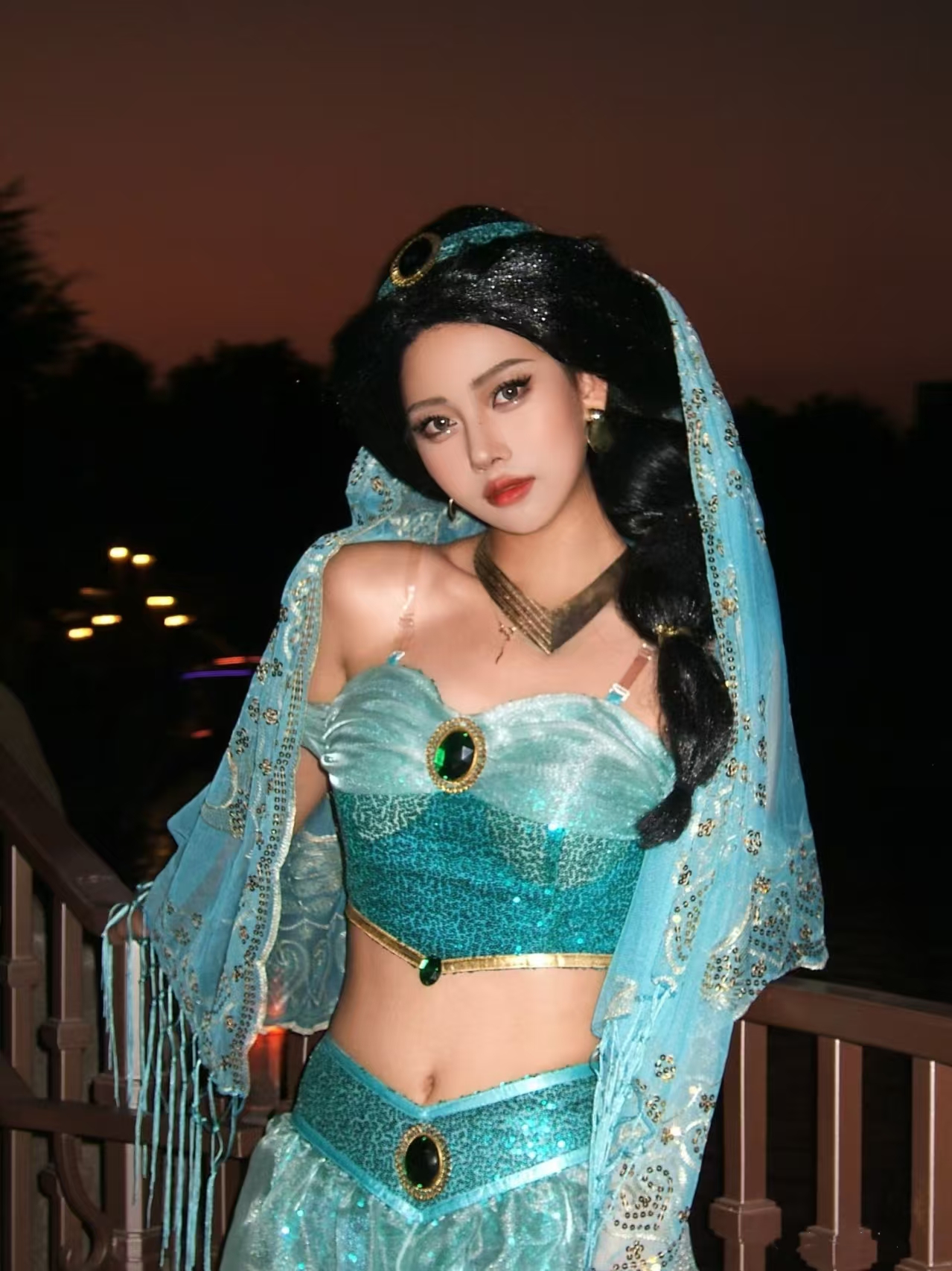 Costume de cosplay de la princesse Jasmine d'Aladdin pour femmes, robe arabe pour Noël, Halloween, carnaval, scène, tenue de fête à paillettes