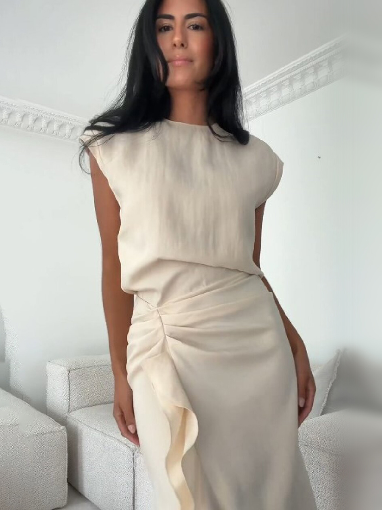 Robe midi élégante beige à manches courtes pour femme, col rond chic, taille froncée, volants, fente haute, robe décontractée, robe de soirée formelle pour le bureau