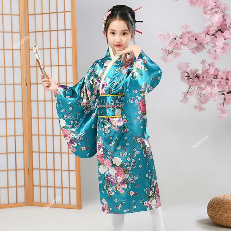 Robe kimono imprimée de fleurs de cerisier vibrantes, ensembles de kimono japonais pour filles, spectacles scolaires de cosplay traditionnels pour les élèves du primaire