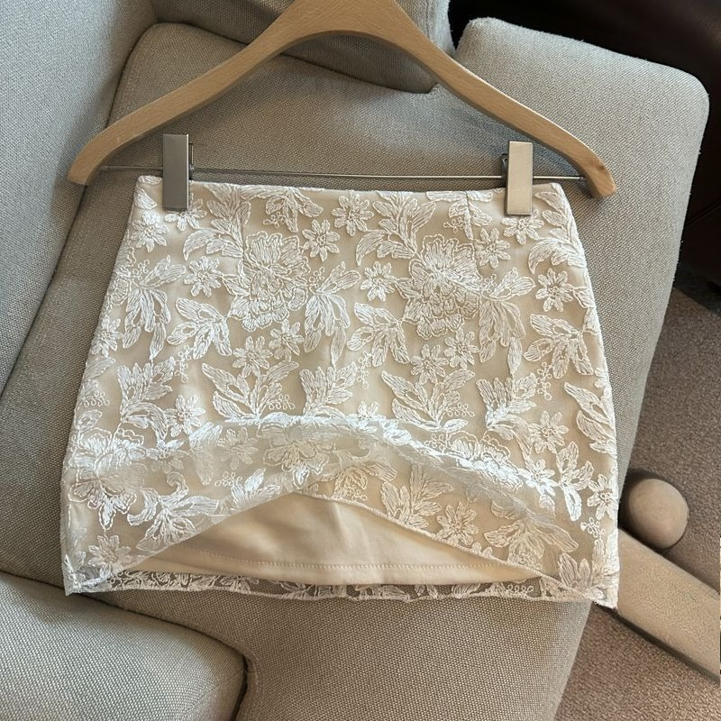 Jupes en dentelle pour femmes, coupe trapèze, printemps-été, fleurs brodées, mini-jupe rétro, mode coréenne, polyvalente, sexy, coupe ajustée, Faldas Mujer
