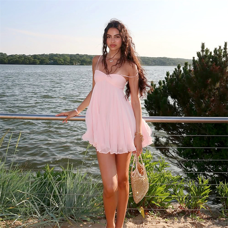 Nouvelles Robes Courtes Amples en Mousseline Élégantes pour Femmes – Robe Décontractée Simple à Bretelles pour l'Été, Idéale pour la Plage et les Vacances (Rose, Noir)
