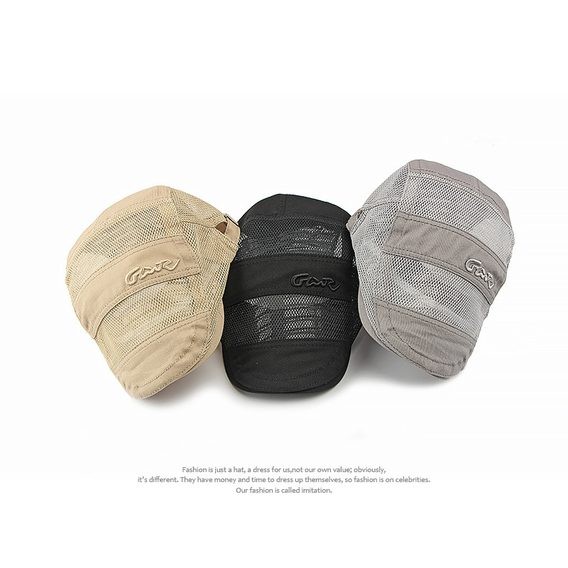 Nouveaux Bérets en Maille pour Hommes, Casquettes Plates Vintage Tendance d'Été, Chapeaux de Soleil Décontractés en Coton Ajustables pour Hommes
