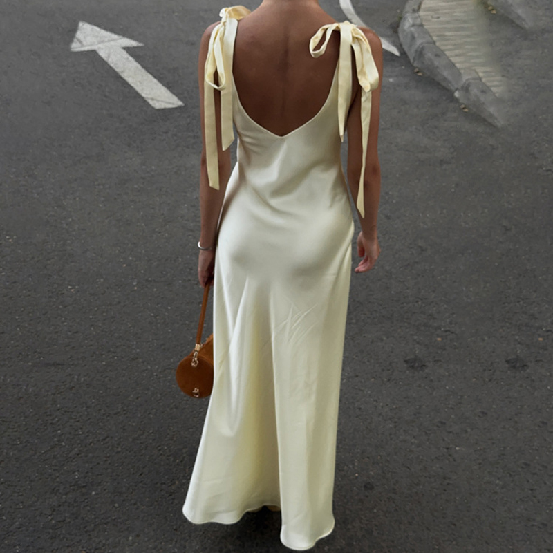 Nouvelle Robe de Soirée d'Été Taille Haute pour Femme, Sexy, Col Double en V, Sans Manches, à Lacets, en Satin Élégant Couleur Unie, Coupe Ajustée