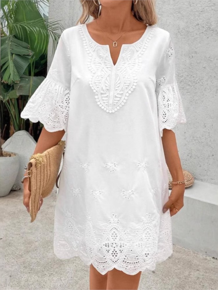 Nouvelle Robe Décontractée Chic à Col V en Dentelle et Manches Courtes, Élégante et Creuse, Blanche, Idéale pour le Bureau, les Fêtes et les Vacances, Robe Femme Été