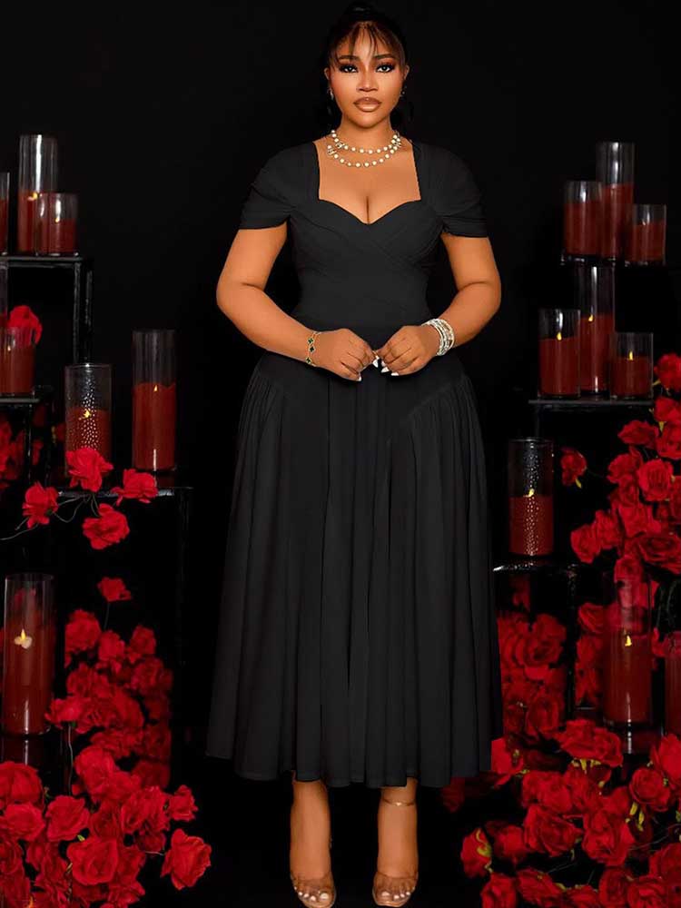 Robe d'été pour femmes, couleur unie, col carré, décontractée, grande taille, sans bretelles, coupe cintrée, élégante, mi-longue