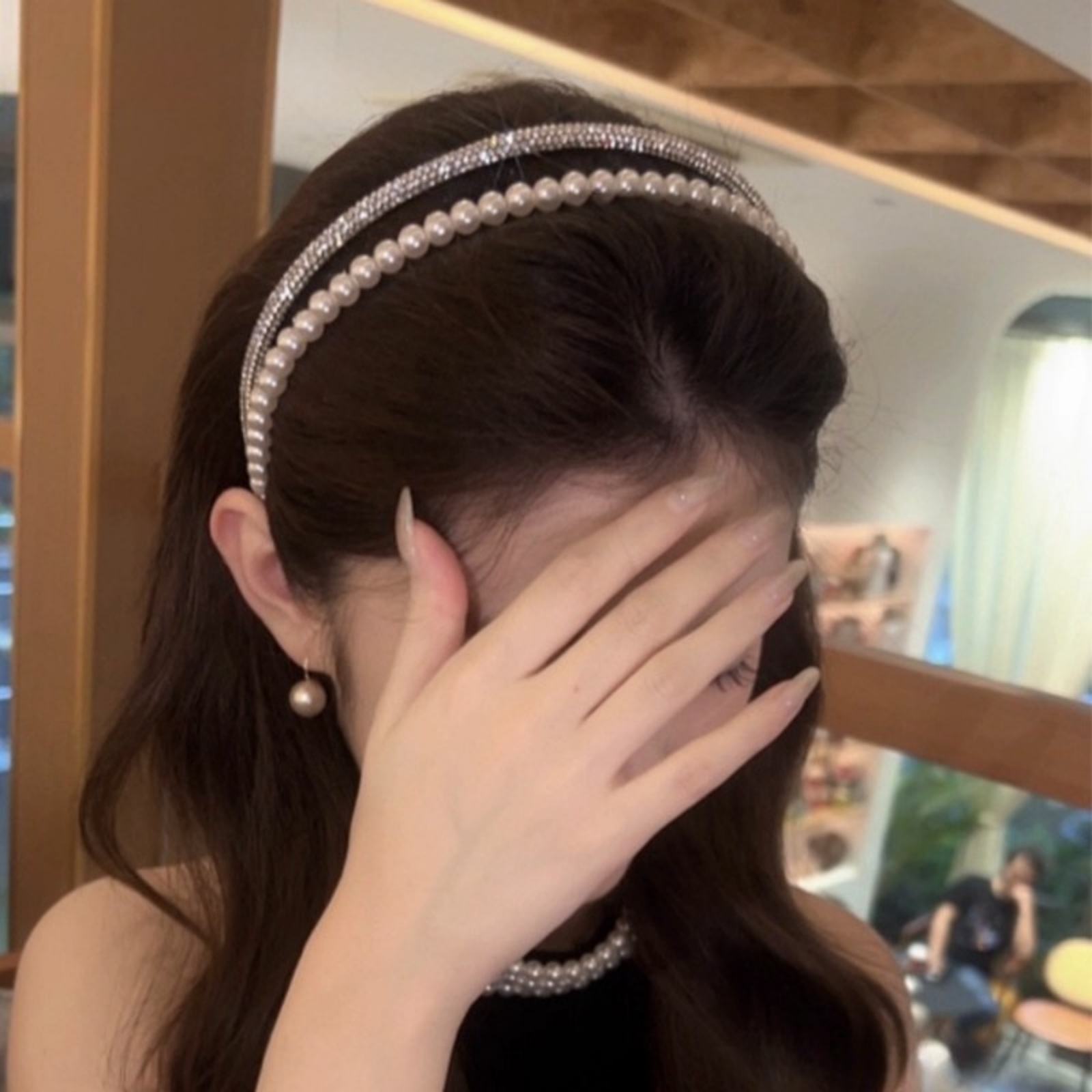 Cerceau de cheveux Double couche à la mode pour femmes, Imitation de perles et de strass, incrusté de strass haut de gamme, polyvalent pour les sorties, 1 pièce