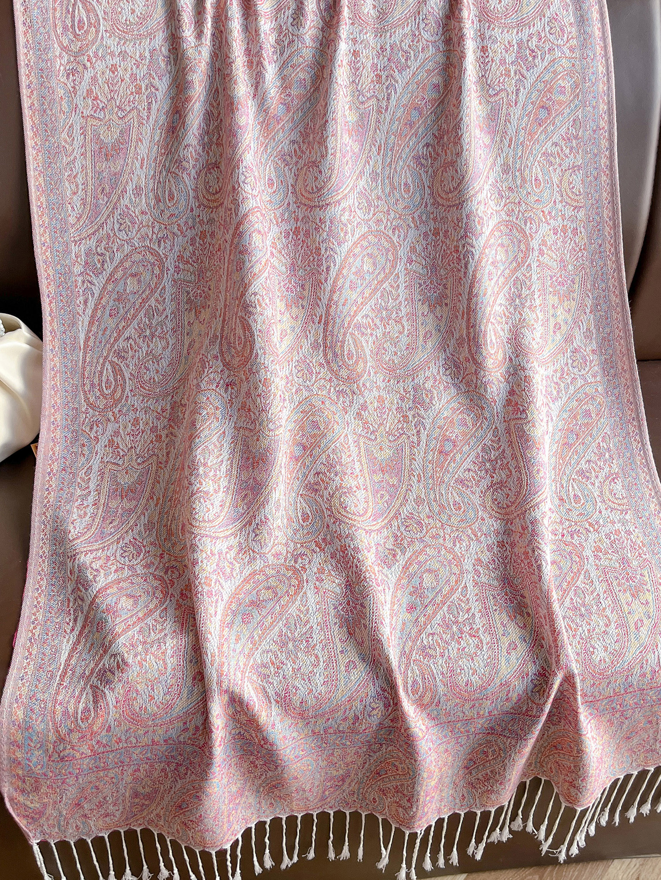 Écharpe Paisley Femme Effet Cachemire Pashmina Châles à Pompons Hijab Foulard Hiver Femme Écharpes Foulard Bufanda 2026