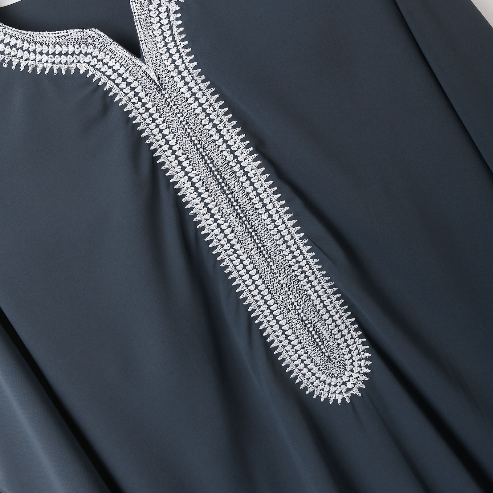 Boubou Jalabiyas Jubbah brodé traditionnel pour hommes, Thobe musulman, Thobes marocains, vêtements islamiques, Robe Abaya du Ramadan, 2024