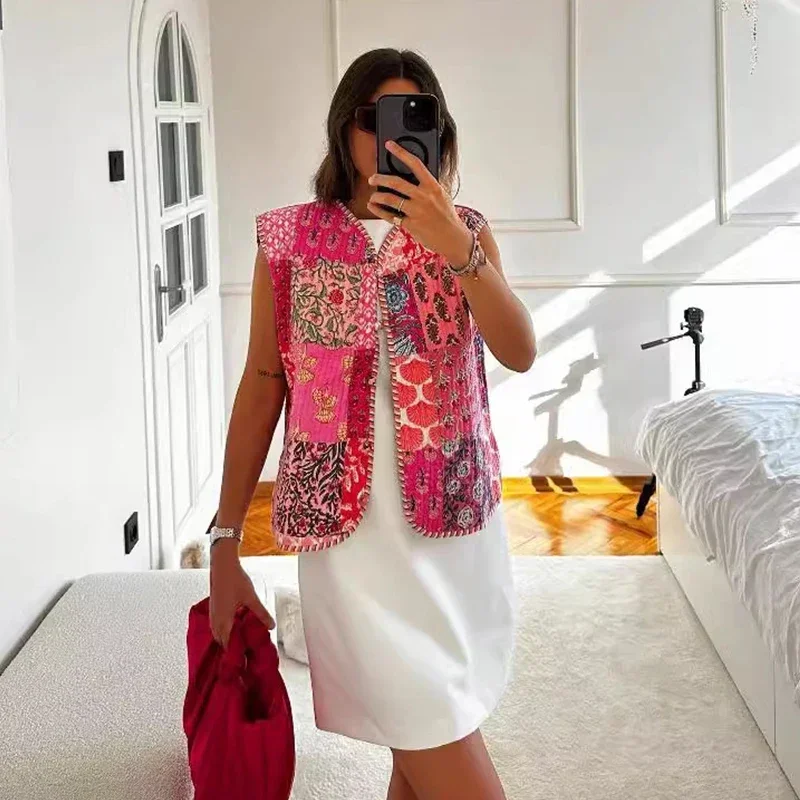 Gilet matelassé sans manches pour femme, style ethnique, imprimé floral patchwork, avec laçage à la taille, coupe courte chic 2024