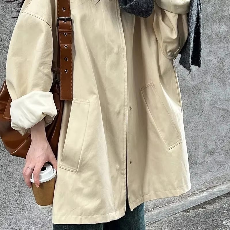 Manteau coupe-vent pour femmes, simple et polyvalent, silhouette ample et décontractée, manteau de travail japonais, collection printemps-automne 2026.