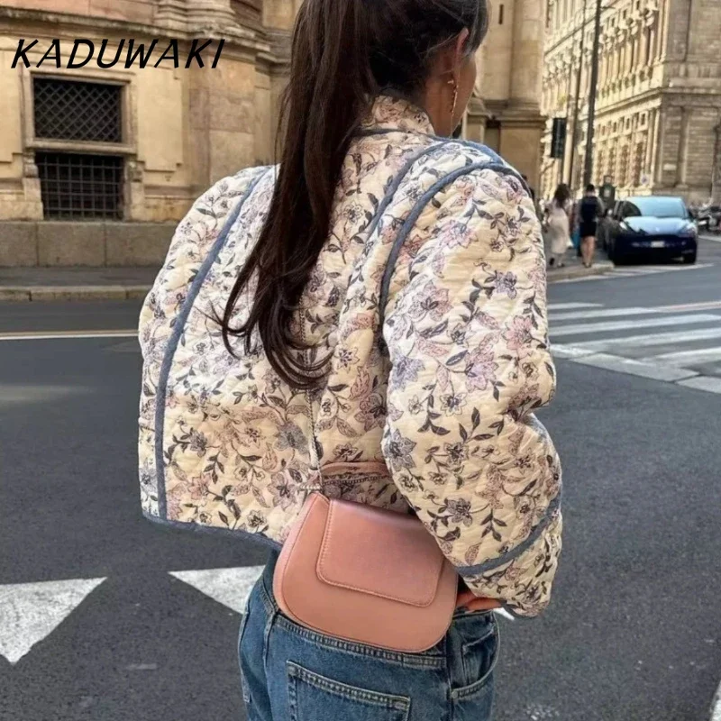 KADUWAKI-Veste courte matelassurera en coton à manches longues et col montant, Streetwear décontracté classique, Vêtements College recto verso, Mode rétro