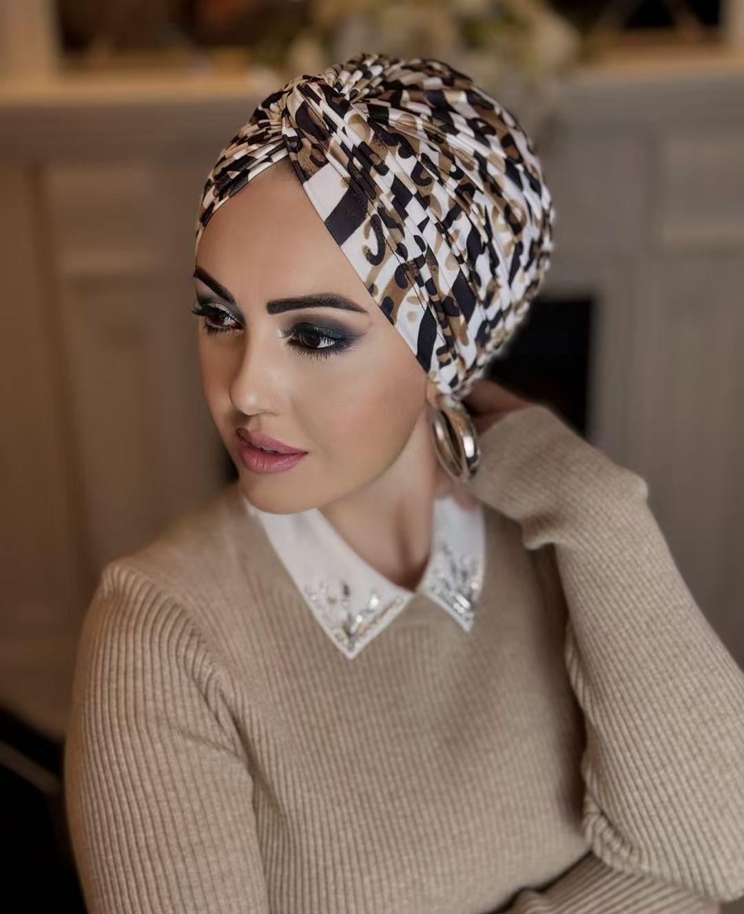 Foulard pour femmes, 1 pièce, Style rétro français, léger, luxe, à motifs, assorti, Exudes de tempérament