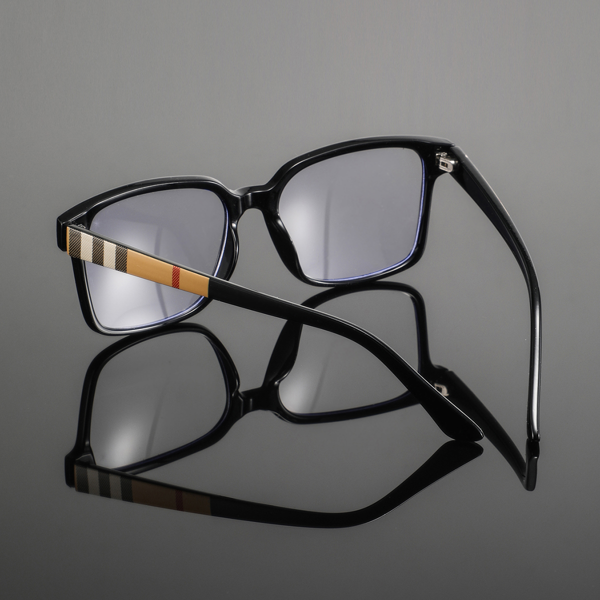 1 paire de lunettes carrées en plastique pour hommes, simples et artistiques, de style universitaire, uniques et polyvalentes, décontractées et relaxantes, avec une ambiance décontractée, lunettes sans ordonnance à la mode