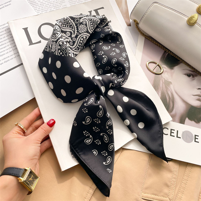 70cm foulard carré en soie femmes mode imprimé cajou cou cravate foulards femme cheveux Bandana foulard châle enveloppement Hijab foulard