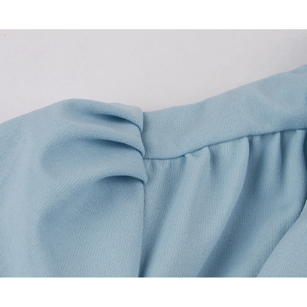 Robe plissée bleue style vintage, col nœud papillon, boutonnée, élégante, pour femme, été, ceinturée, style pin-up, années 60, 50, rockabilly.