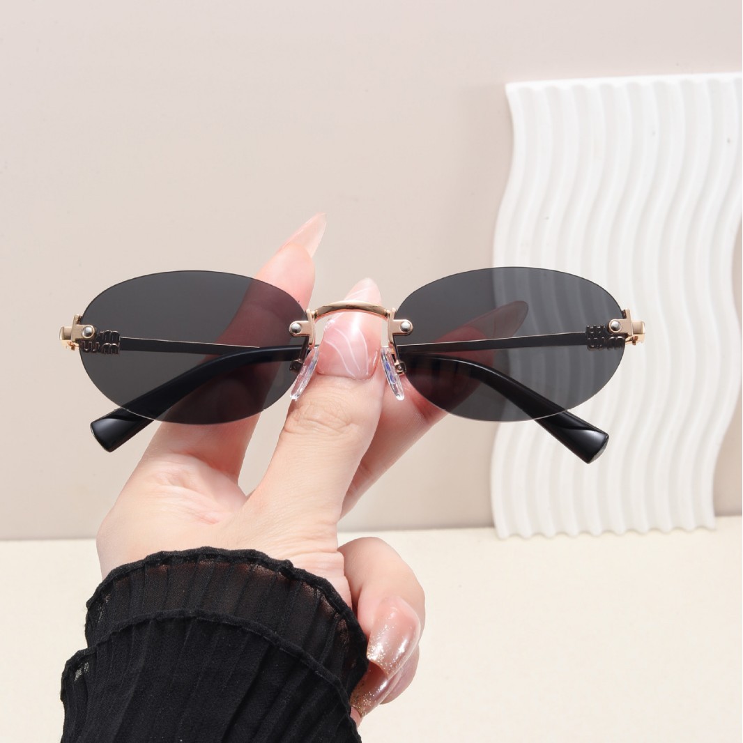 Lunettes de soleil ovales sans monture pour femmes 2026 – Nouvelles lunettes de soleil en alliage dégradé pour dames, style rétro, tendance, pour la conduite, style concave, verres chauds