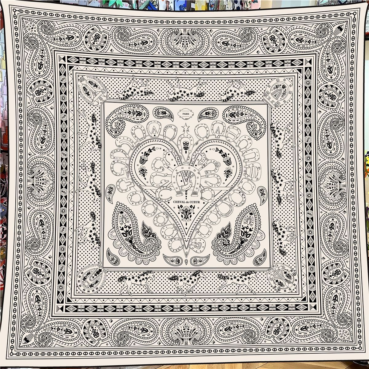 130CM 30% soie 70% cachemire écharpe concepteur de luxe Pashmina châles pour femmes carrés bords roulés à la main étole couverture grand Poncho