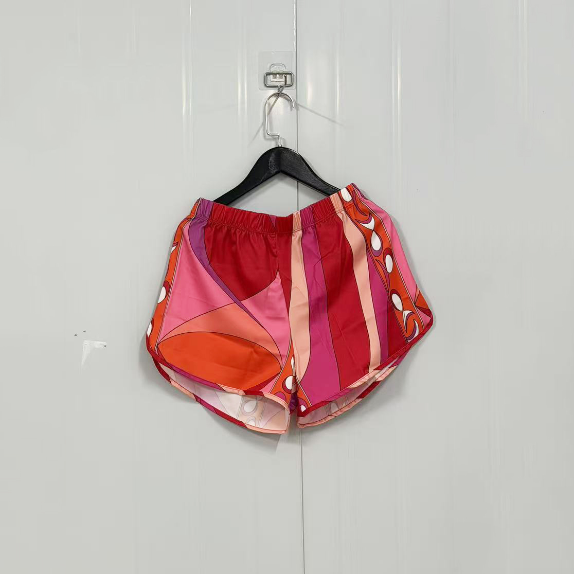 Ensembles de hauts et shorts de plage pour femmes, design de luxe, avec foulard à ruban rouge et logo signature de créateur, style classique de marque