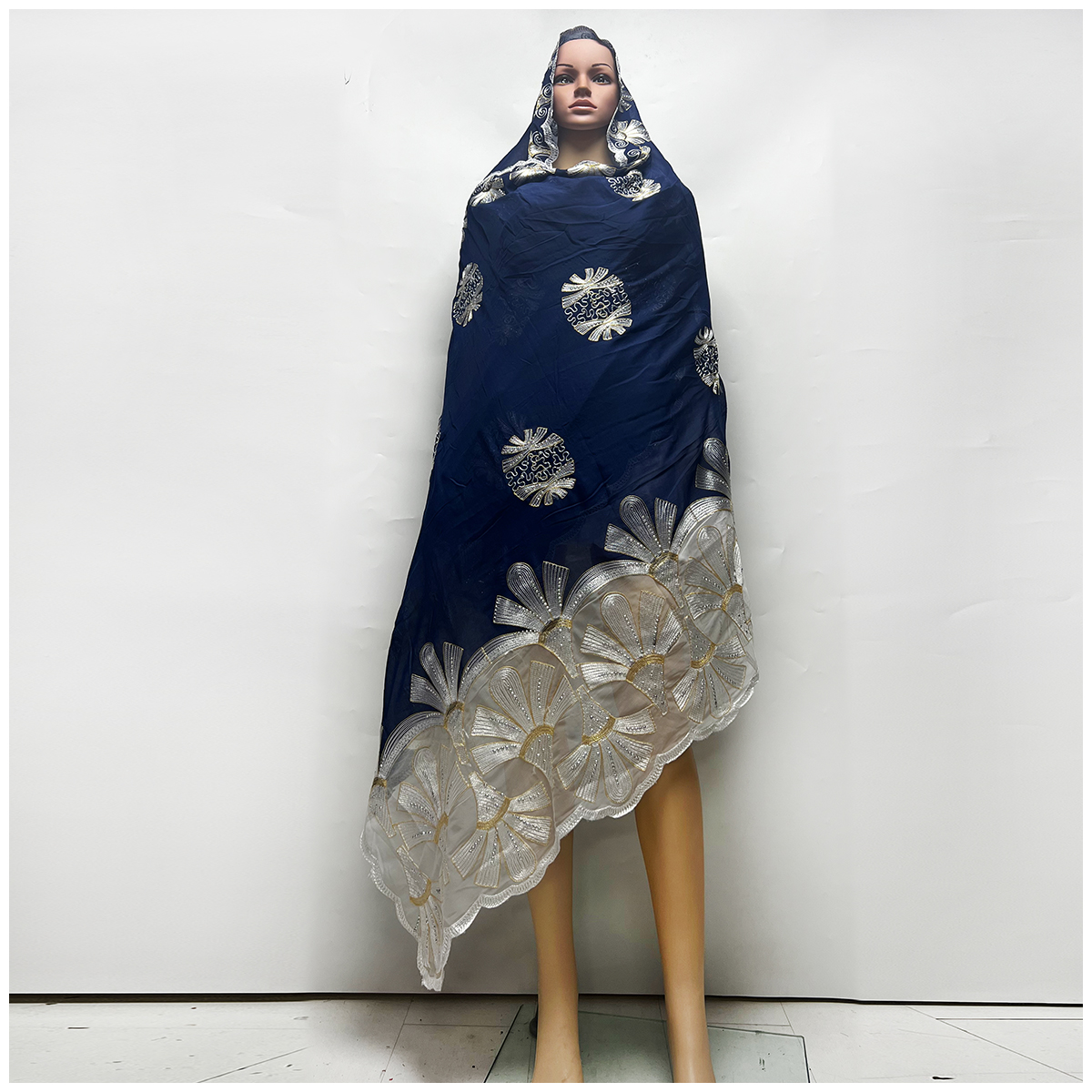 Offre spéciale nouvelle mode musulmane femmes africaines dubaï écharpe grande taille Chhain ligne broderie coton épissage avec filet femmes Hijab écharpe