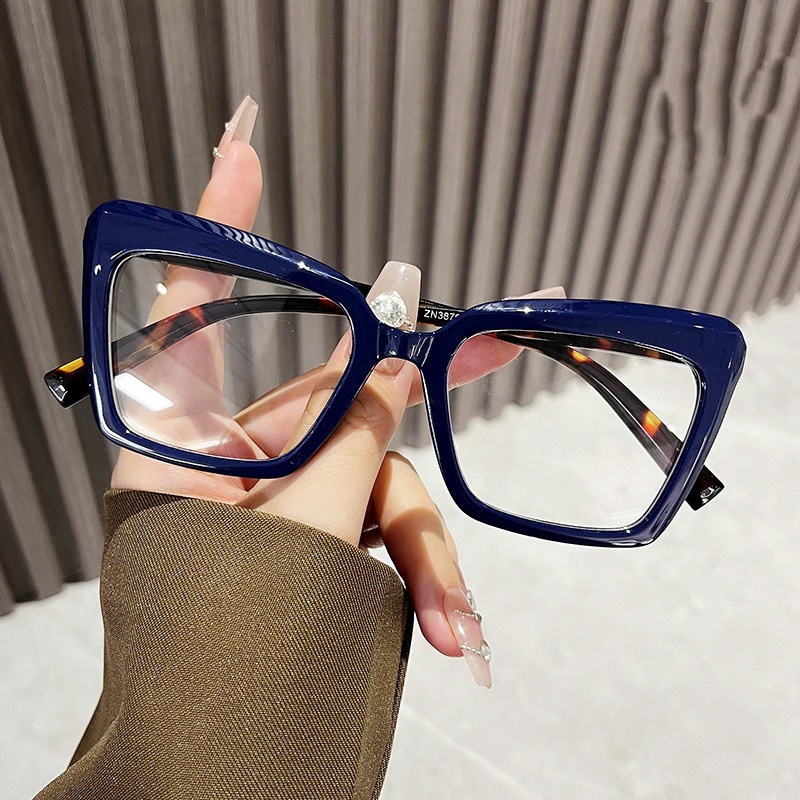 Mode européenne et américaine rétro grand cadre lunettes irrégulières cadre femmes Style de rue décoratif Anti-lumière bleue lunettes