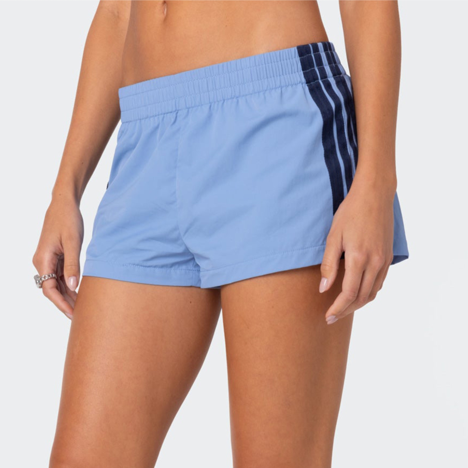 Short de sport pour femmes, décontracté, mode, imprimé à rayures, taille élastique, mini short, entraînement, pantalon court, short de plage, été