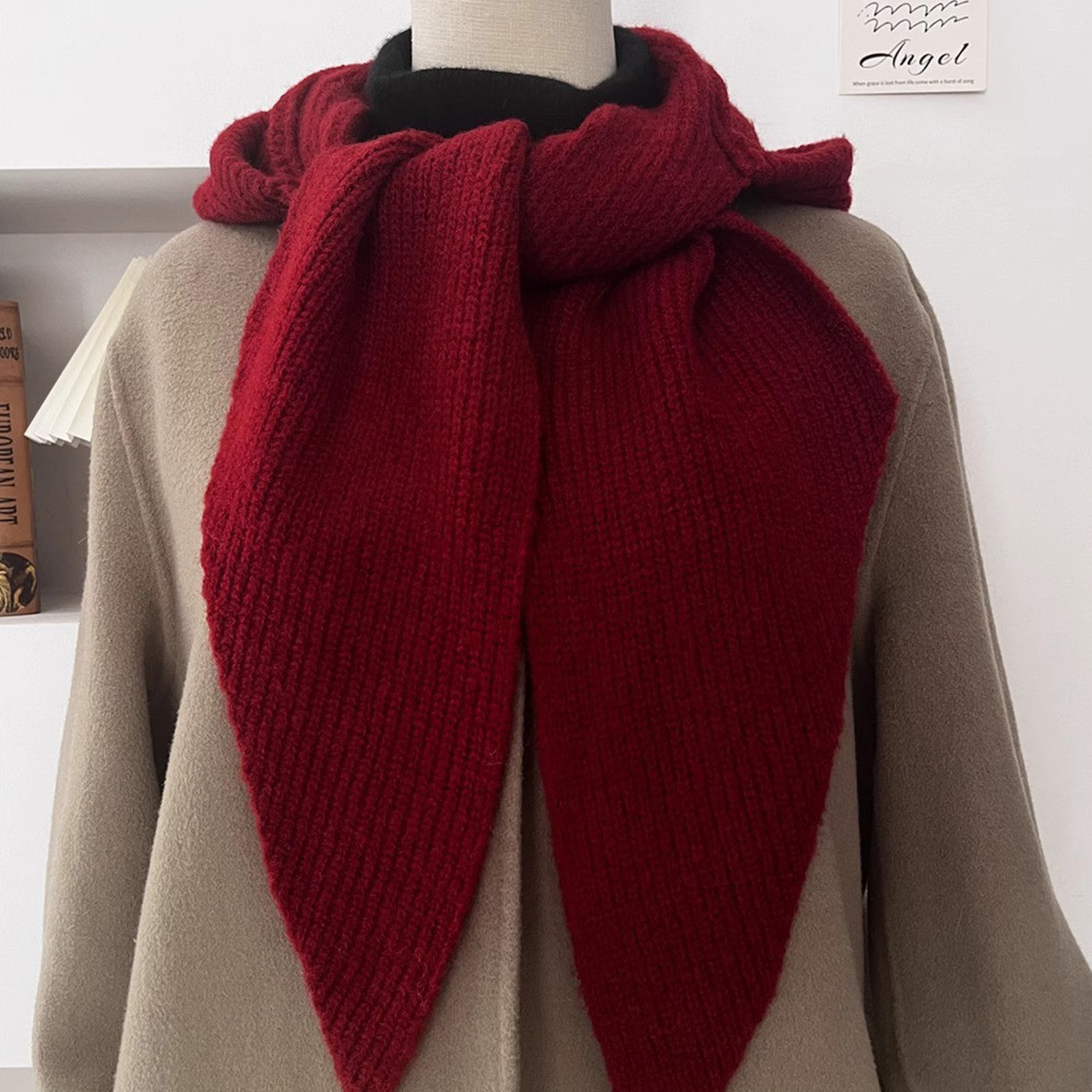 Chapeau Skullies tricoté côtelé pour femmes avec écharpe, écharpe à capuche élégante de couleur unie pour l'hiver, le printemps et l'automne