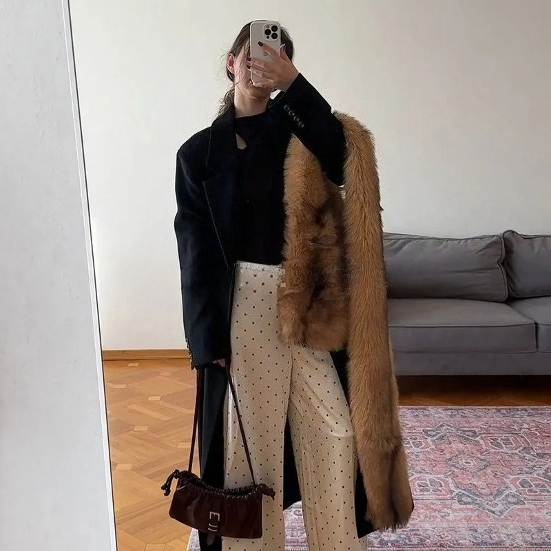 Écharpe en fausse fourrure de marque 2026 pour femme, automne-hiver, fourrure de renard écologique rayée et moelleuse, foulard de luxe, châle