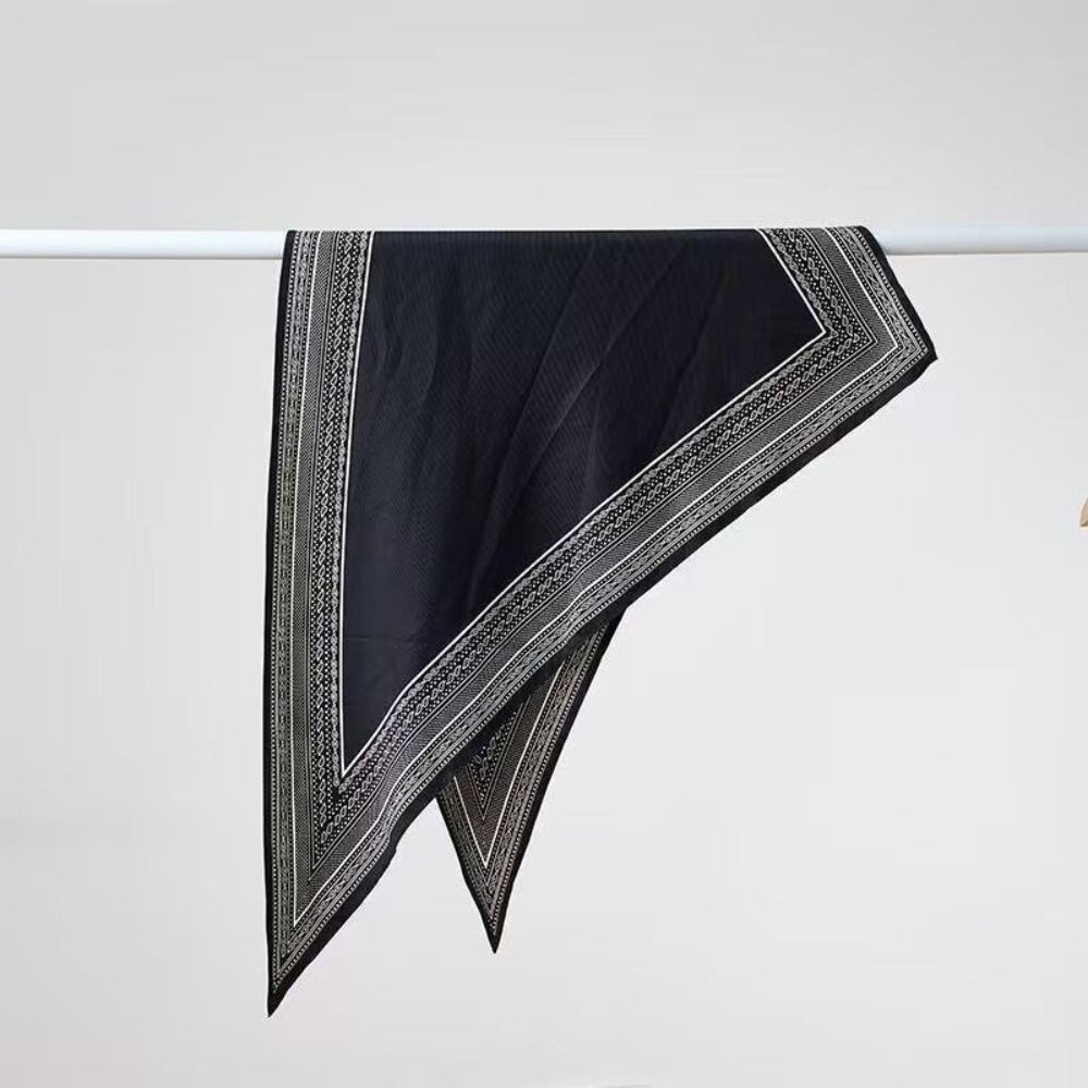 Écharpe triangulaire élégante pour femme, protection solaire, foulard multi-positions, ceinture en soie fine