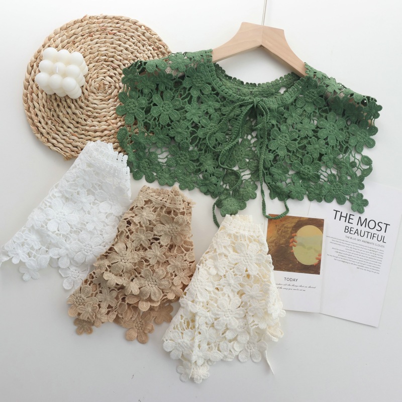 Collection Printemps-Été 2026 : Châle à découpes, Col cache-cœur, Écharpe en dentelle, Robe bandage, Cache-jupe, Jupe cache-cœur, Cache-fesses pour femme
