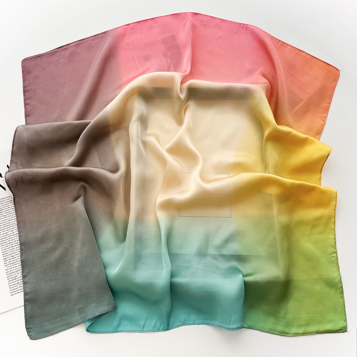 Foulard carré en Satin imprimé de luxe pour femmes, Imitation soie, respirant, coupe-vent, accessoire de mode, 2025