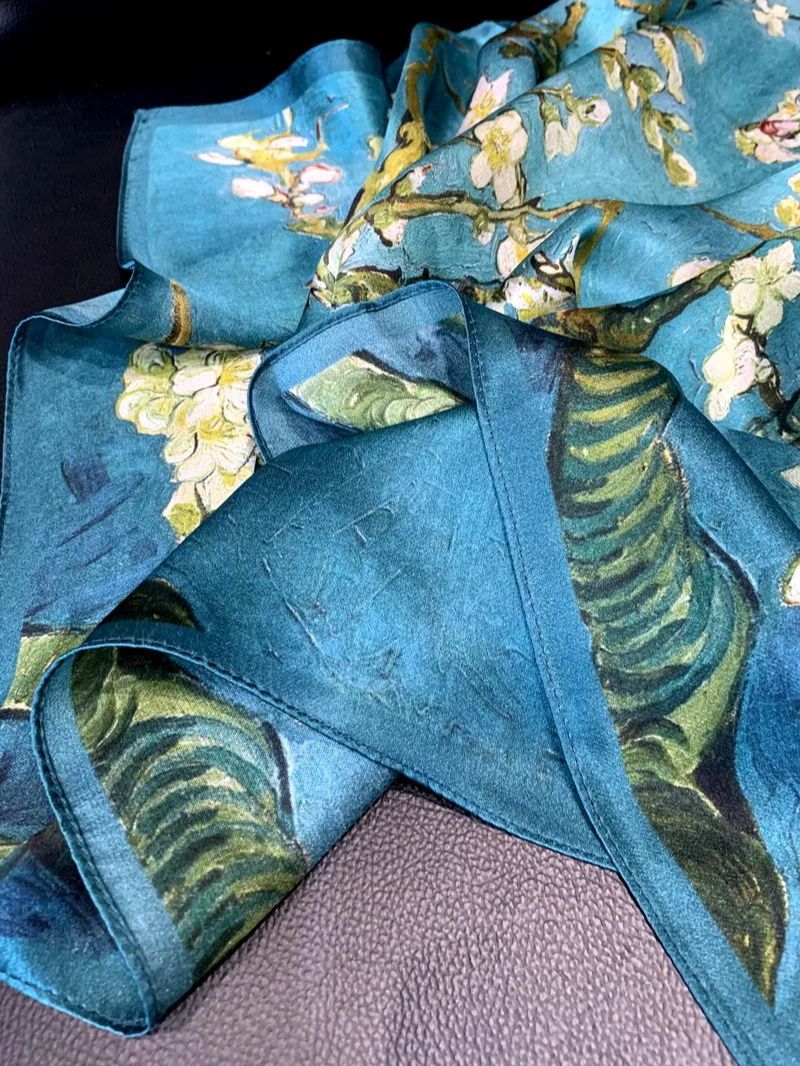 Foulard en soie naturelle 100% pour femmes, châle imprimé numérique, peinture à l'huile Van Gogh, Bandana, arbre abricot, printemps