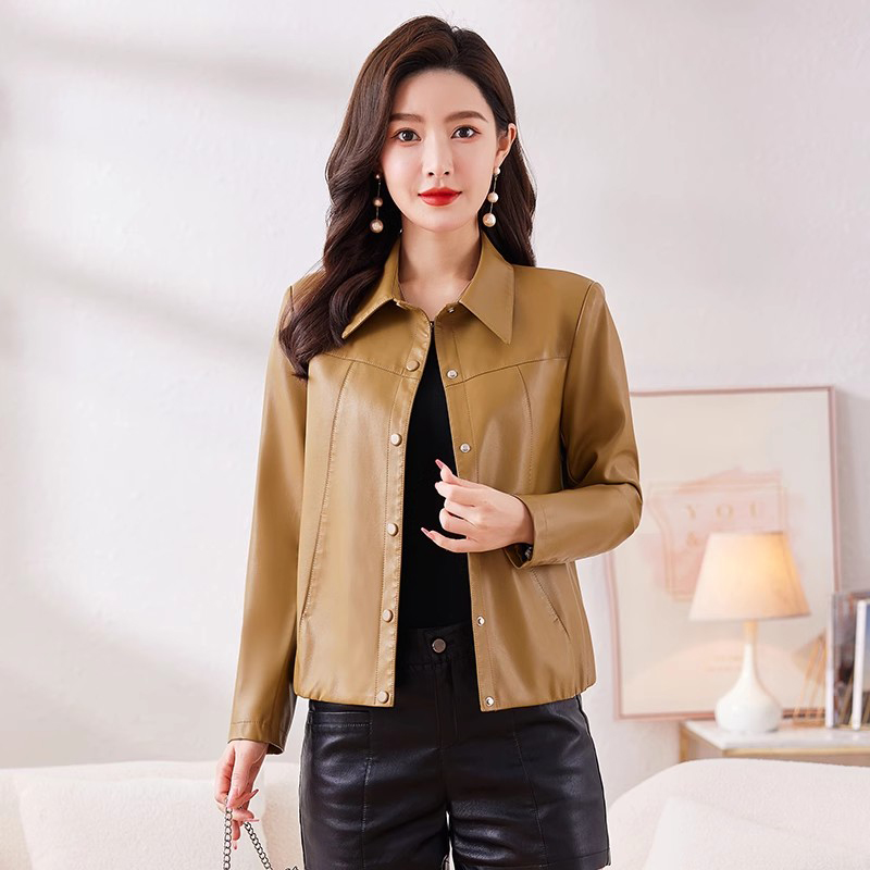 Nouveau Femmes Manteau court en cuir Printemps Automne Mode Col rabattu Simple boutonnage Veste Slim décontractée Cuir fendu Vêtements d'extérieur