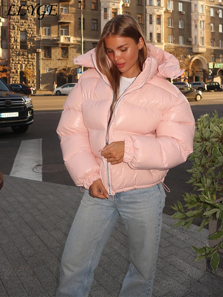 Manteau décontracté matelassé à capuche en coton pour femme, col montant, fermeture éclair, manches longues, chaud, collection automne 2026, style chic urbain, doudoune