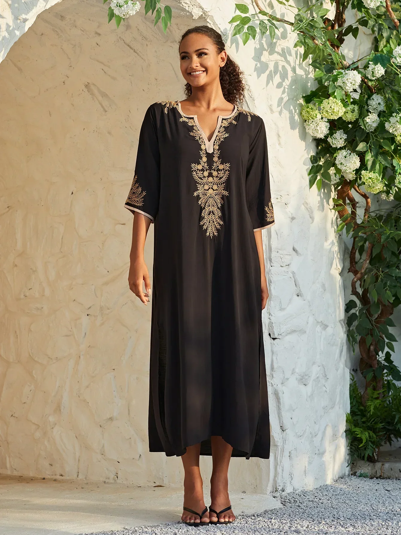 Robe de maillot de bain caftan de plage brodée pour femmes, couverture de maillot de bain Bikini à manches courtes