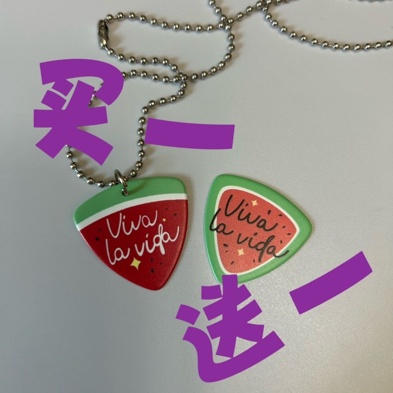 Collier pastèque scintillant pour femmes, Ryeo Un coréen, mode guitare, choix, chaîne de dessin animé, alliage, Cosplay, cadeau