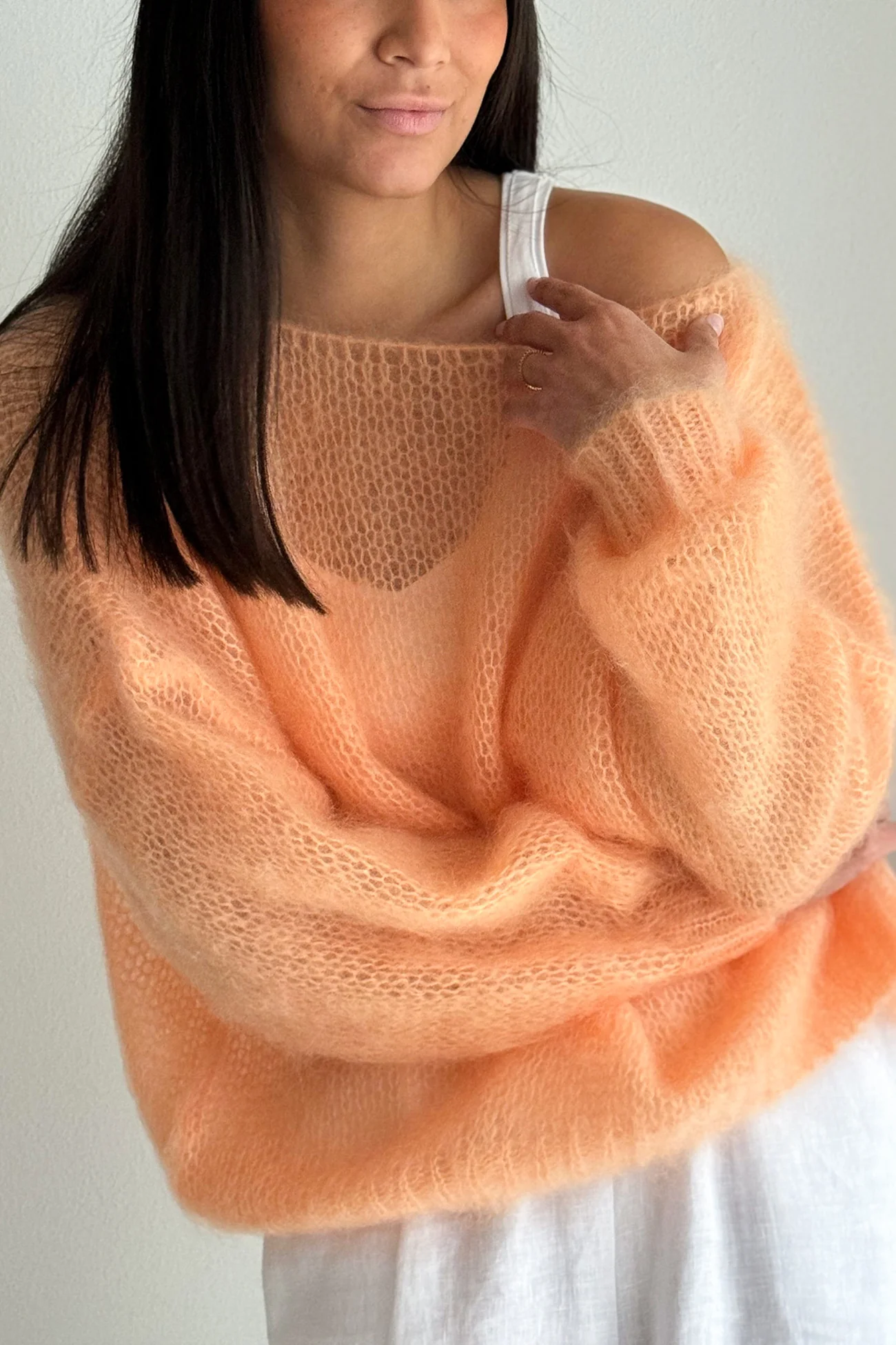 Pull décontracté pour femmes, doux et confortable, épaules dénudées, léger, tenue confortable pour printemps et automne, usage quotidien