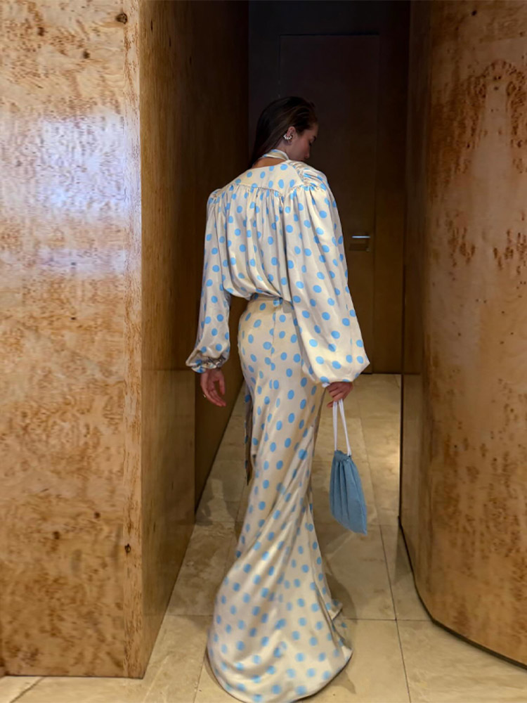 Nouvel ensemble élégant pour femme : Haut ample à col en V et manches bouffantes, jupe longue taille haute à pois