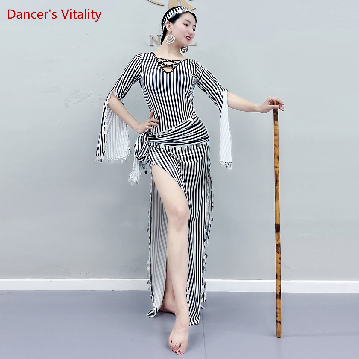 Costumes de danse du ventre Robe lait soie or paillettes robes de danse Baladi Folk personnalisé 2022 Baladi Shaabi vêtements de danse orientale