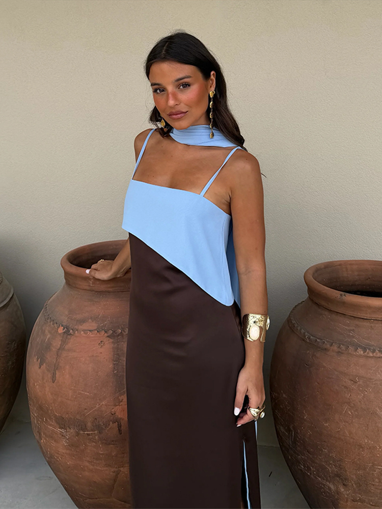 Robe longue en satin à col écharpe, fines bretelles spaghetti, col drapé, taille haute, fente latérale, collection été 2026, robe de soirée chic