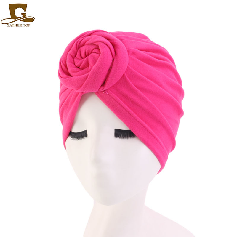 Femmes Turban haut noeud fleur décor bandeau musulman dames couverture de cheveux bonnet coiffe de tête couleur unie inde chapeau accessoires