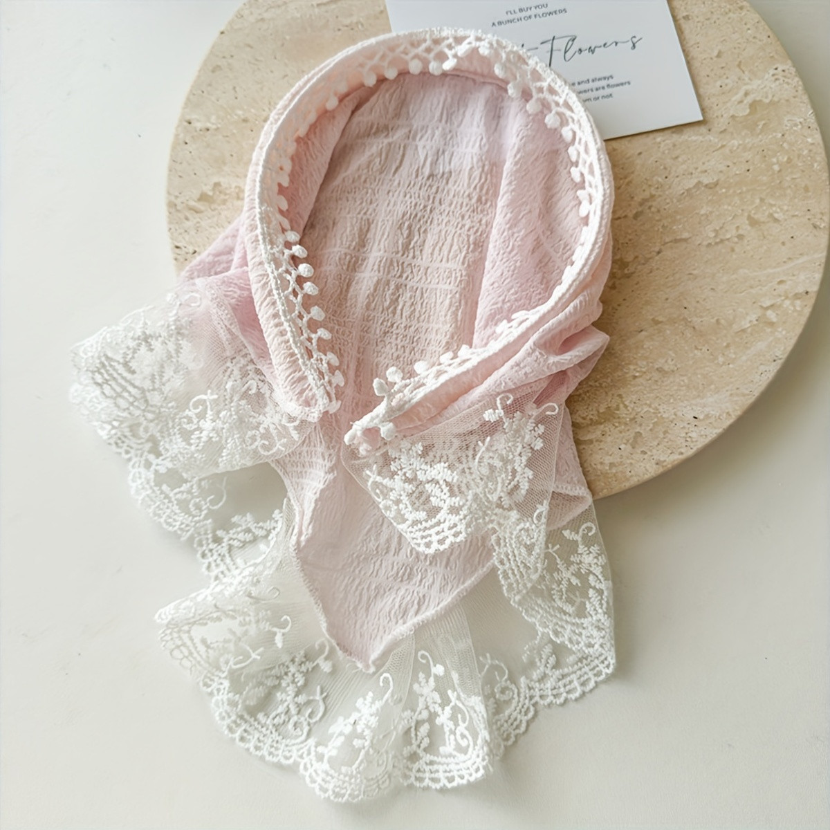 1 foulard triangulaire en dentelle de style pastoral avec bandeau pour les sorties printanières, accessoire de mode féminin, accessoire de coiffure pour spectacle