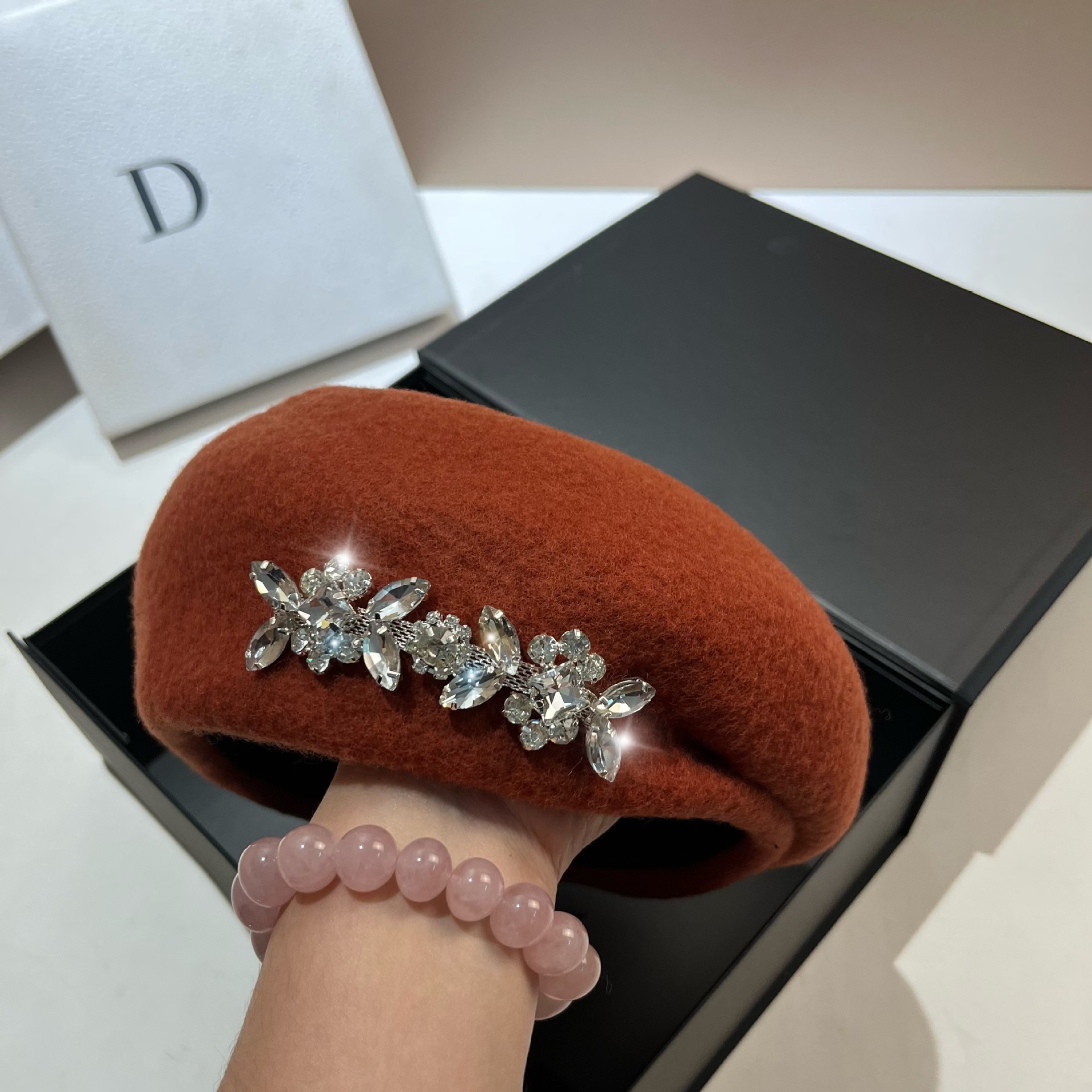 Béret en laine avec biscuits pour femme, bonnet chaud pour femme, chapeau de peintre français, feutre polyvalent pour fille, luxe, extérieur, hiver