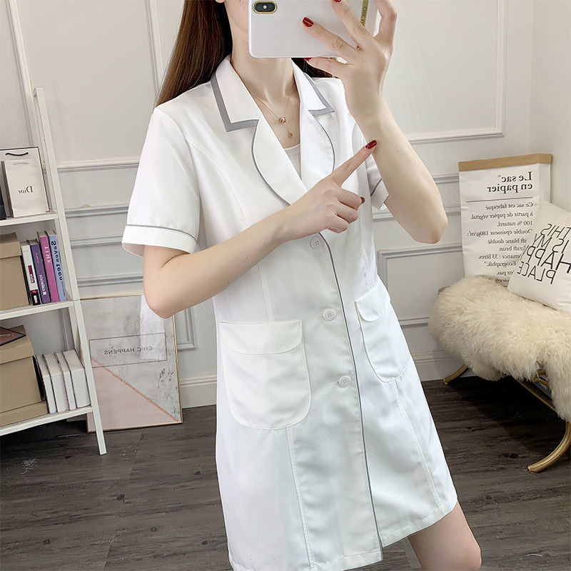 Blanc court beauté uniforme robe spa rose gommage hauts blanc grande taille noir Salon toilettage vêtements laboratoire blouse logo esthéticienne haut