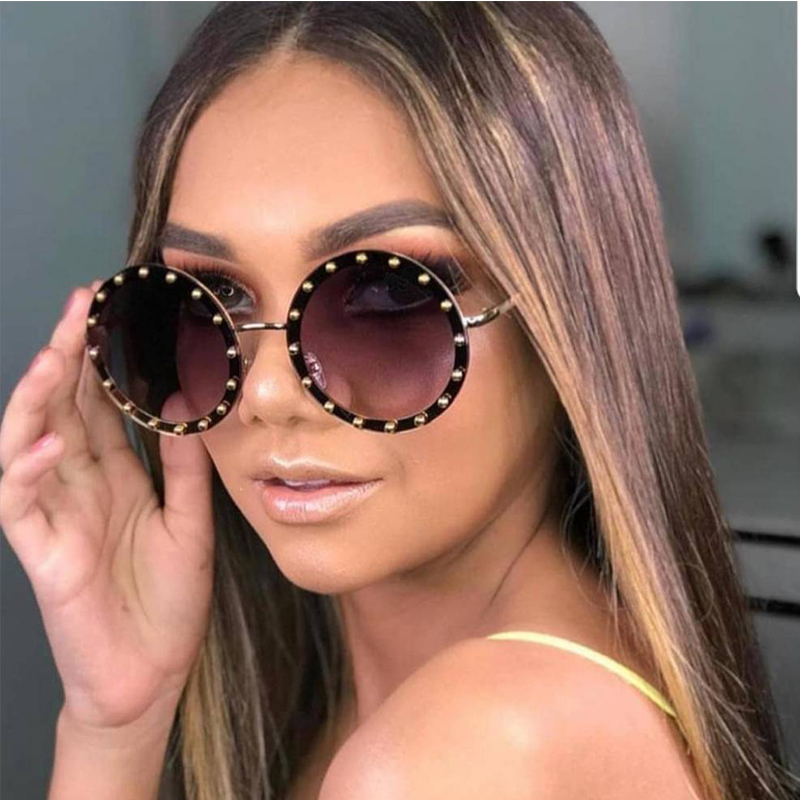 Vintage lunettes de soleil rondes femmes luxe strass métal lunettes de soleil dames classique rose rouge rétro clair nuances lunettes hommes UV400