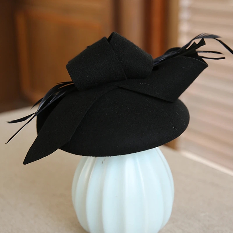 Béret en laine et cachemire pour femme, chapeau Fascinateur Ascot Derby pour la mariée, casquette de photographie chaude pour l'hiver, vêtements de sauna