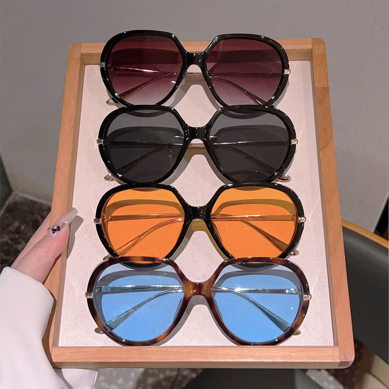 Lunettes de soleil rondes surdimensionnées tendance pour femmes et hommes, marque de luxe, style vintage, lunettes de soleil pour la conduite en extérieur, protection UV400